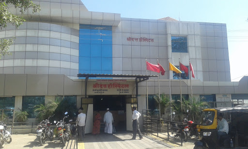 shree Datta Hospital, Vaduj - Dahiwadi Rd, Talathi Colony, Vaduj, Maharashtra 415506, India, Hospital, state MH