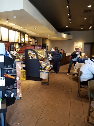 Coffee Shop «Starbucks», reviews and photos, 9483 N Milwaukee Ave, Niles, IL 60714, USA