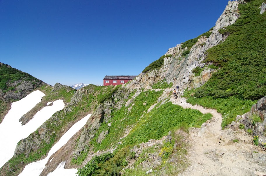 唐松岳頂上山荘