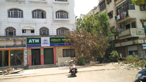 Corporation Bank Vapi Branch, Plot No.CM 8/13 ,Ground Floor, Dharti Chambers, N.H.NO.8,GIDC, Vapi, Gujarat 396195, India, Public_Sector_Bank, state GJ