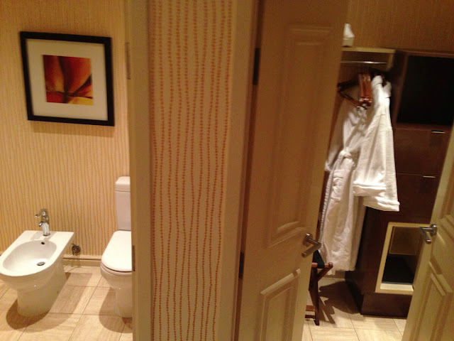 Mirage Penthouse Bathroom