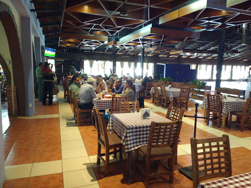 La Quinta Restaurante, Circunvalación 81, La Quinta, 48740 El Grullo, Jal., México, Restaurante de brunch | JAL
