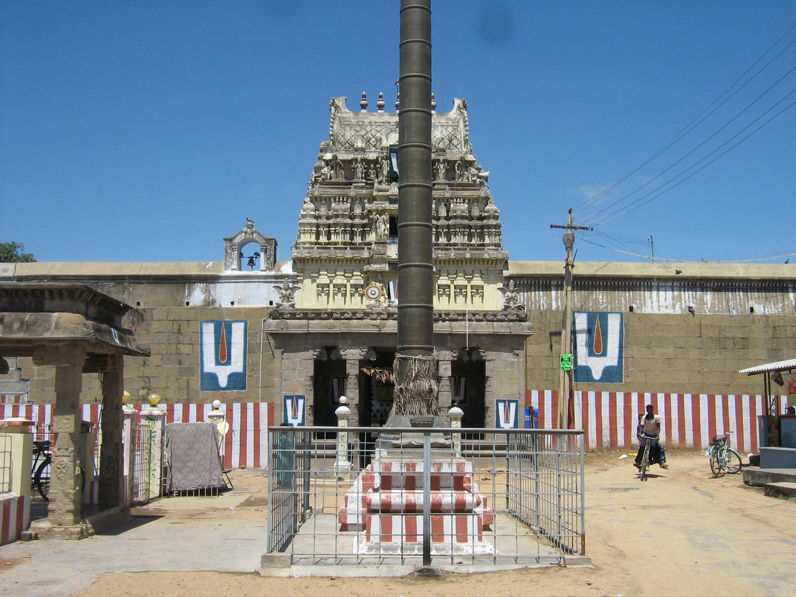 Sri Vijaya Raghava Perumal Temple (Thiruputkuzhi) Kanchipuram - Divya Desam 60 Sri Vijaya Raghava Perumal Temple (Thiruputkuzhi) Kanchipuram - Divya Desam 60