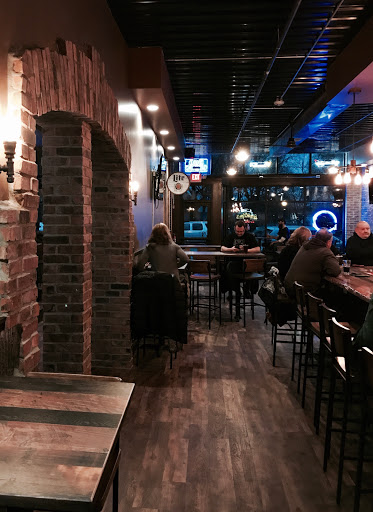Bar «Brick Alley Pub and Sports Bar», reviews and photos, 1038 7th Ave, Marion, IA 52302, USA