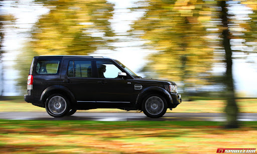 road-test-2012-land-rover-discovery-4-hse-luxury-pack-007
