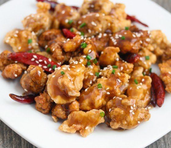 close-up photo of a plate of General Tso's Chicken