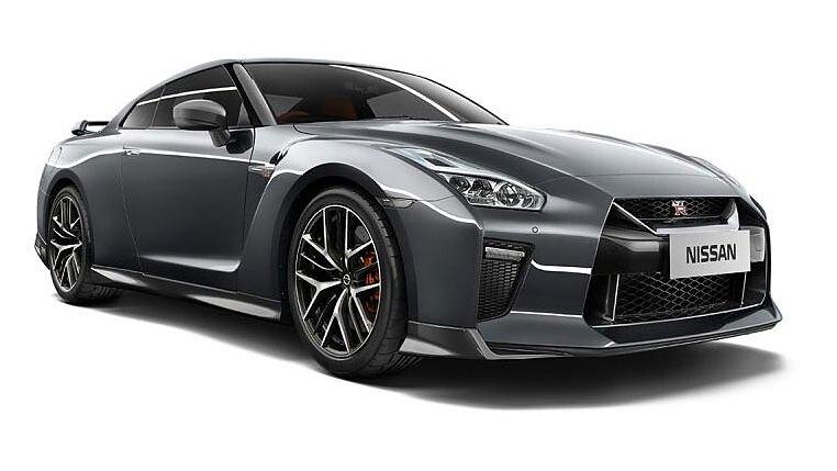 Nissan GTR Price - Images, Colours & Reviews - CarWale