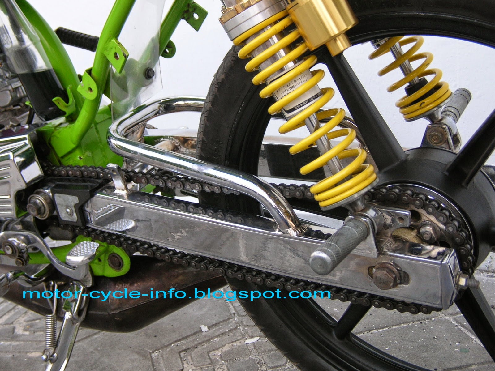 Modifikasi Klx 250 Menjadi Supermoto - Thecitycyclist