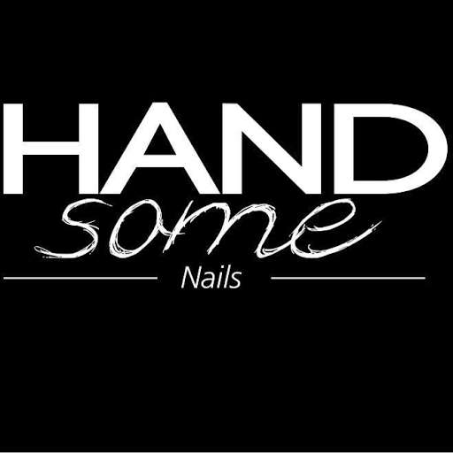 HANDsome Nails logo
