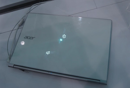 Acer Aspire S3 lid