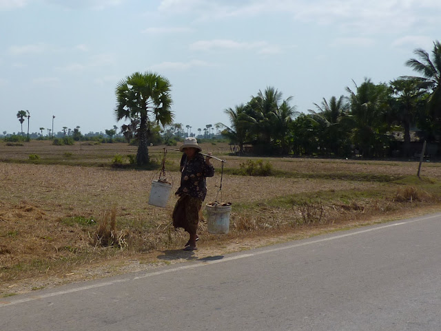 Blog de voyage-en-famille : Voyages en famille, Siem Reap, les temples un peu éloignés
