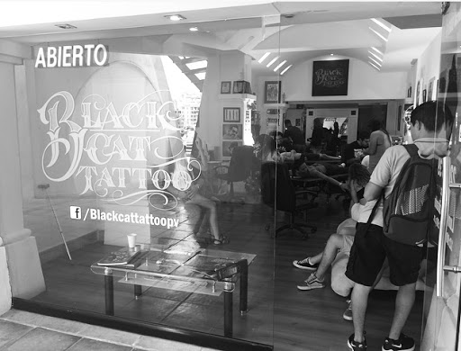 Black Cat Tattoo, Timon #245 - local 103 bis, marina vallarta, 48335 Puerto Vallarta, Jal., México, Estudio de tatuajes | JAL
