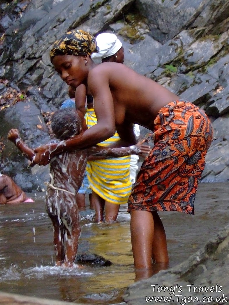 Tribal girls bathing porn