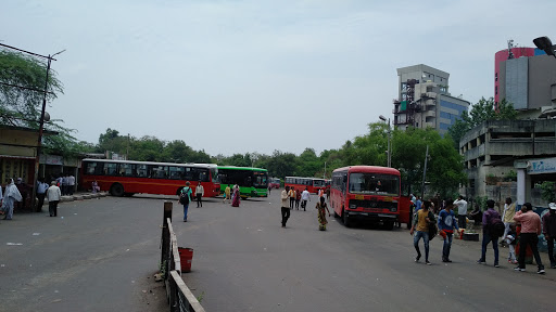 Morbhavan Bus Stand, Aadivasi Gowari Shahid Uddan Pul, Jhansi Rani Chowk, Sitaburdi, Nagpur, Maharashtra 440012, India, Travel_Terminals, state MH