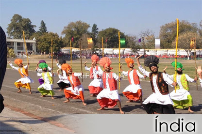 Danças do Mundo 2014 - India