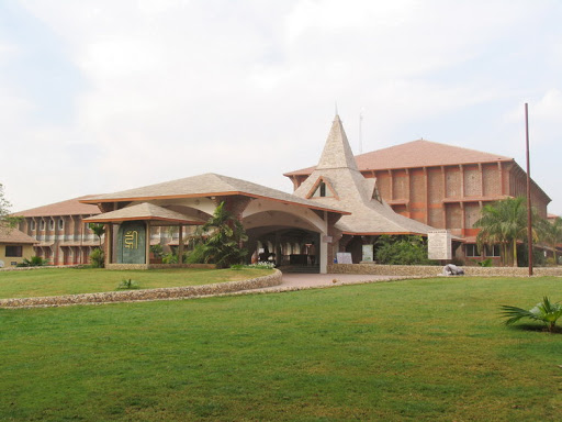 Kailash Cancer Hospital & Research Center, Muni Seva Ashram, Goraj, Waghodia, Vadodara, Gujarat 391760, India, Clinic, state GJ