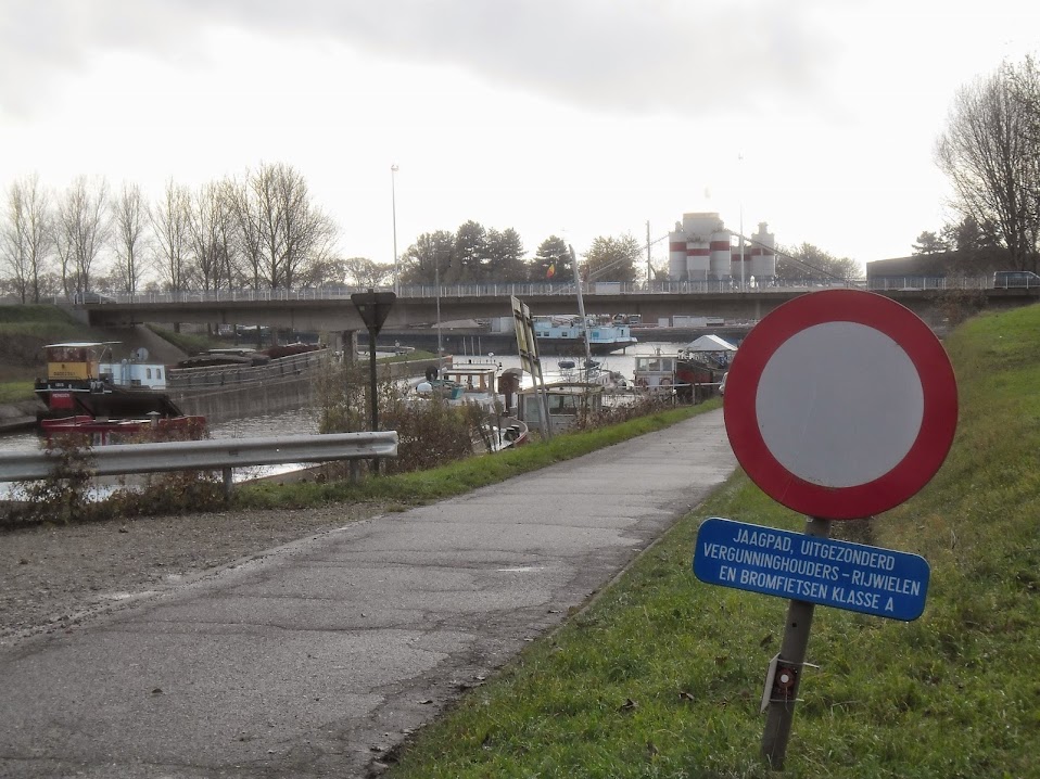 Canal Dessel-Turnhout-Schoten (Fietssnelweg F15) - Page 2 Antwerpse%2Bdriehoek%2B068