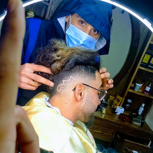 CHUFIISHOP barber