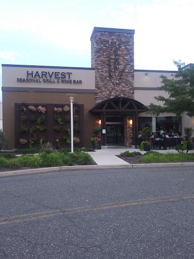 American Restaurant «Harvest Seasonal Grill & Wine Bar - Moorestown, NJ», reviews and photos, 400 NJ-38, Moorestown, NJ 08507, USA