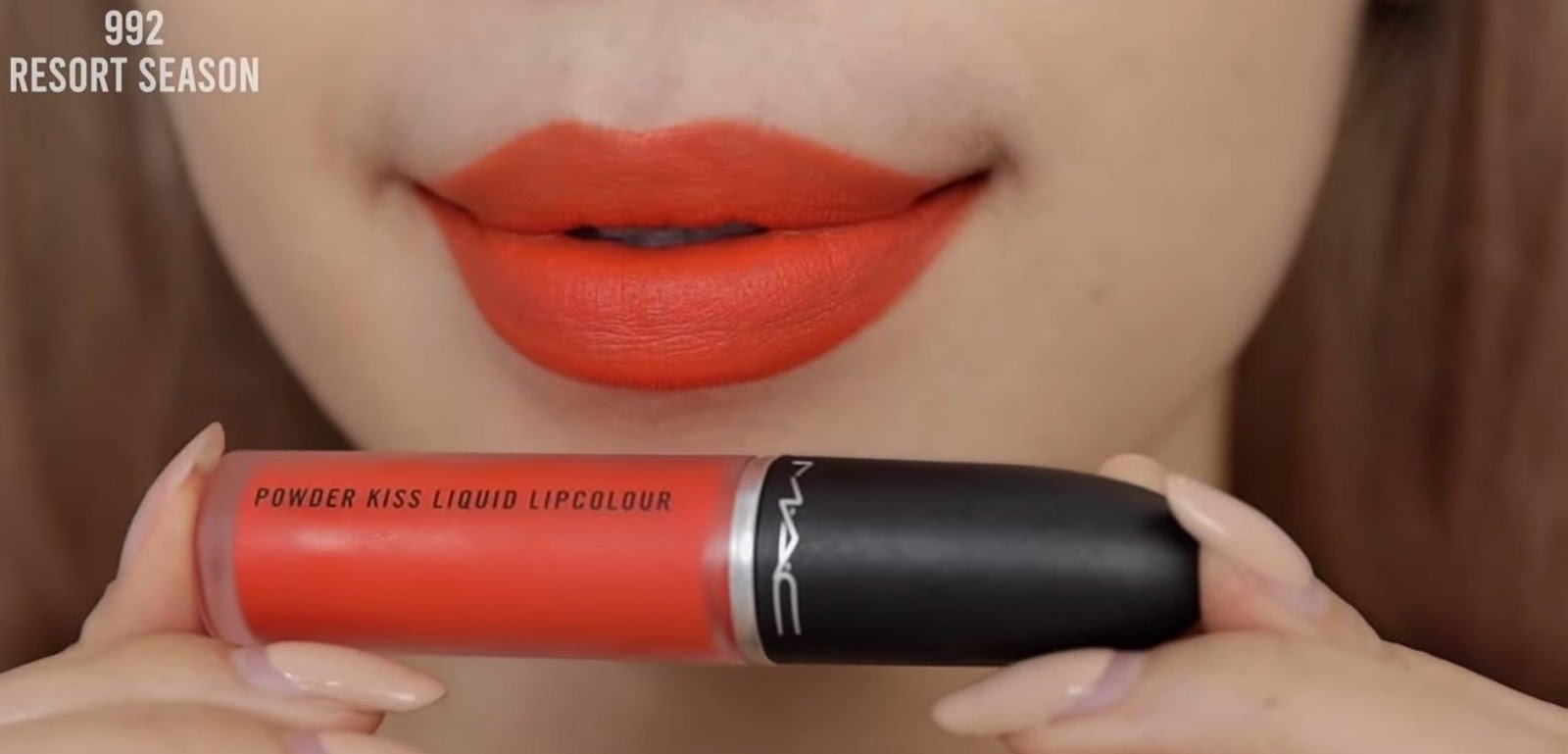 Review Son MAC Powder Kiss Liquid Lipcolour