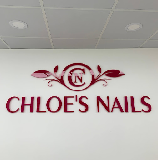 Chloe’s Nails logo