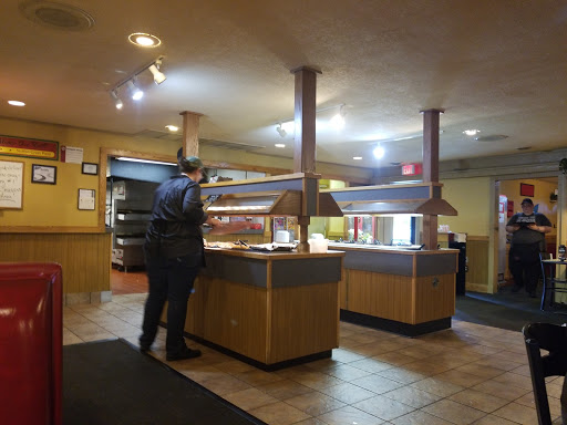 Pizza Restaurant «Pizza Hut», reviews and photos, 921 E Main St, Olney, IL 62450, USA
