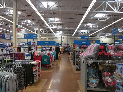 Walmart Plaza Valle, Circunvalación 1430, El Espinal, 94330 Orizaba, Ver., México, Supermercados o tiendas de ultramarinos | Orizaba