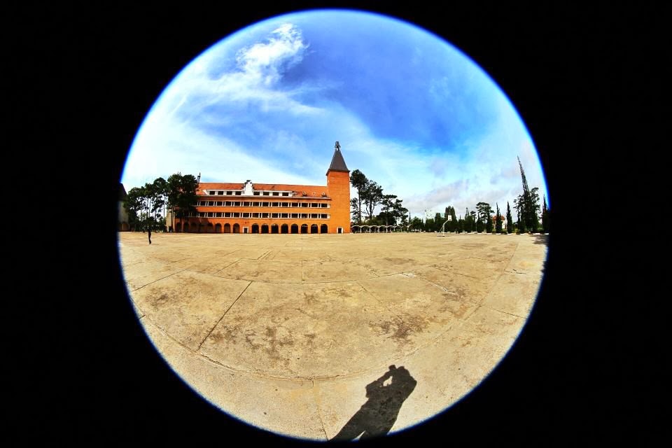 Test nhanh Sigma 4.5mm F2.8 EX DC HSM Circular Fisheye 1000841_142325112636244_748626314_n.