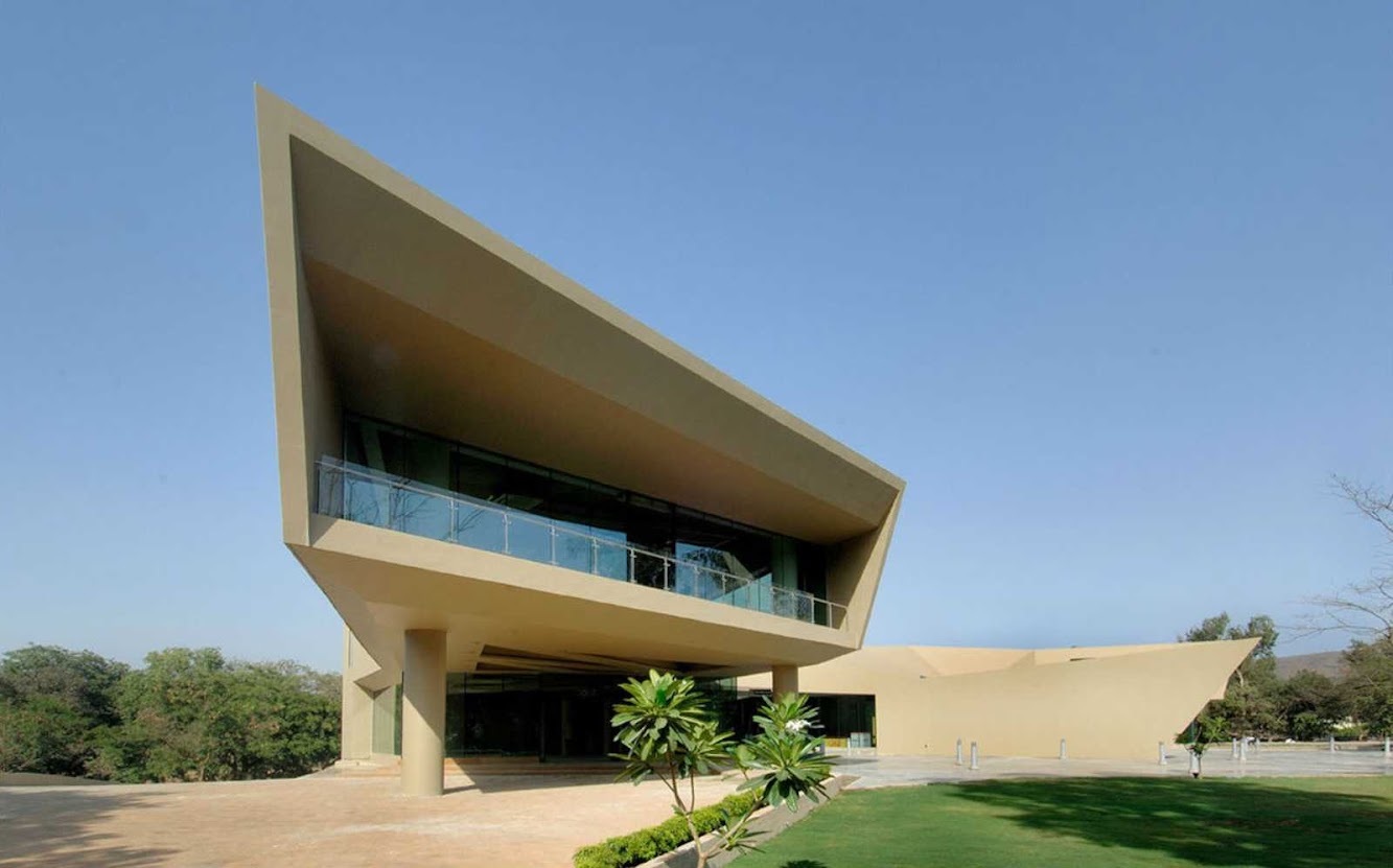 Retail: TRIOSE by SANJAY PURI ARCHITECTS