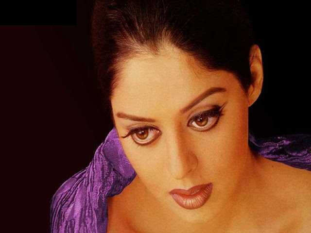 Spicy+Nagma+Wallpapers+%252812%2529