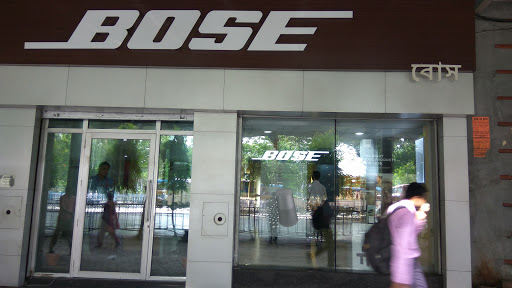 The Bose Store, 30C, Chowringhee Mansion, Between Park Street and Kid Street, Jawaharlal Nehru Road, Kolkata, 700016, India, Electrical_Repair_Shop, state WB