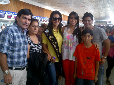 Miss World Ecuador 2012 Cipriana Correia Departures