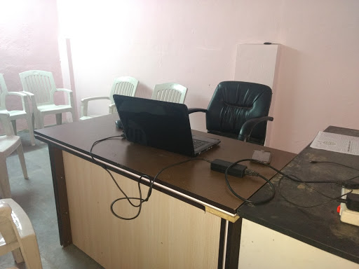 SGI Software Solutions, Kumtha Naka Road-District Sports Complex, Survase Nagar, Gurunath Nagar, Shivaganga Nagar, Solapur, Maharashtra 413003, India, Software_Company, state MH
