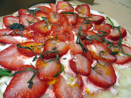 Pulehu Pizza Strawberries and Crème Flamee Fresh Strawberries, Lemon Zest & Fresh Mint on a creamy base, Portland food truck grilled pizza