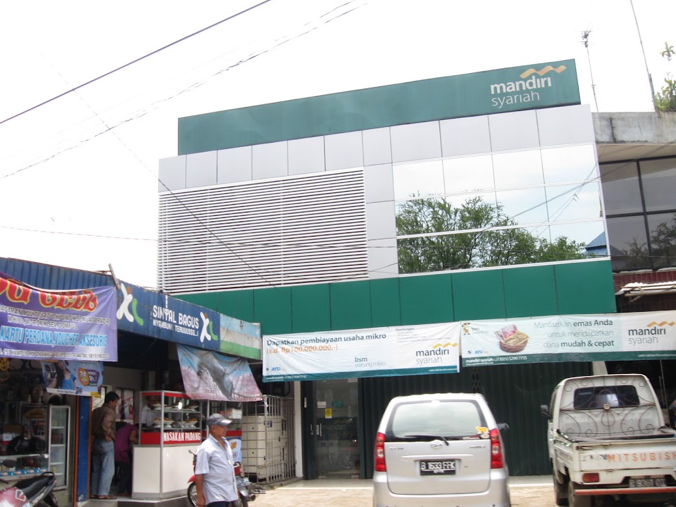  Bank  Syariah Mandiri  Dramaga Bogor Indonesia