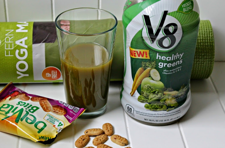 Morning energy from BelVita Bites and V8 Veggie Blends will power me through our new yoga workouts #NewBreakfastRoutine