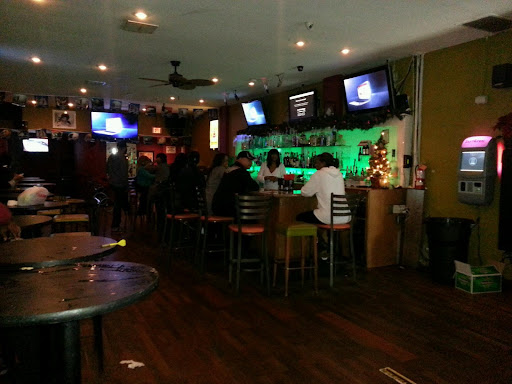 Bar & Grill «Market Street Bar & Grill», reviews and photos, 244 S Market St, Inglewood, CA 90301, USA