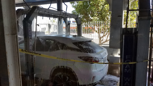 Car Wash «Del Amo Car Wash», reviews and photos, 20505 Hawthorne Blvd, Torrance, CA 90503, USA