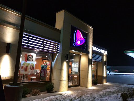 Mexican Restaurant «Taco Bell», reviews and photos, 1630 W Osage St, Pacific, MO 63069, USA