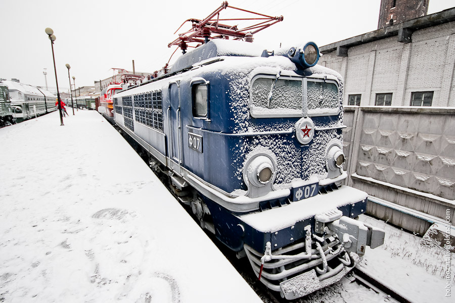 Паровозы и поезда СССР