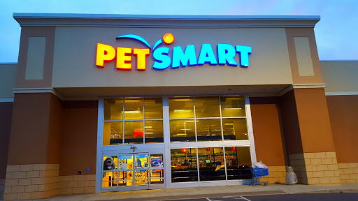Pet Supply Store «PetSmart», reviews and photos, 144 Retail Commons Pkwy, Martinsburg, WV 25403, USA