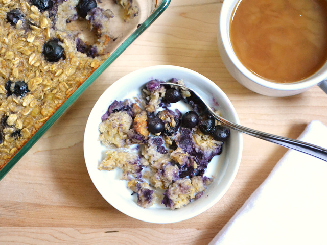 Blueberry Banana Baked Oatmeal