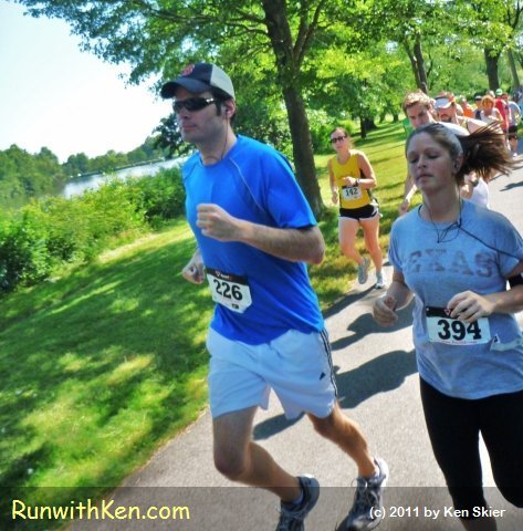 Runners at the %race_year% %race_name% in %race_city_or_town%, %race_state%. (see more race photos at runwithKen.com)
