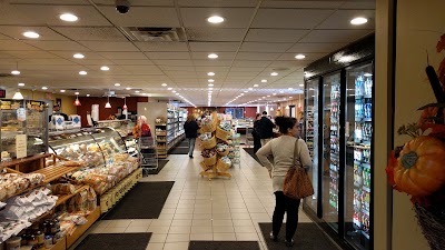Photos of Leo's Bakery and Deli