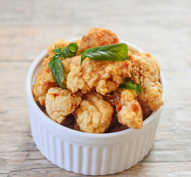 close-up photo of Taiwanese Salt and Pepper Popcorn Chicken