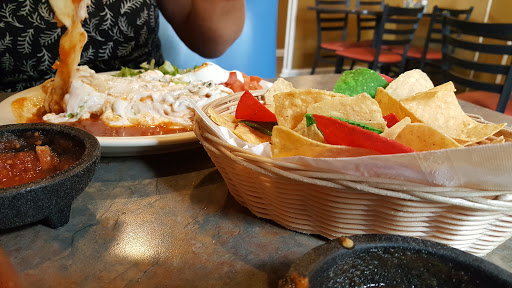 Mexican Restaurant «Los Aztecas», reviews and photos, 1107 Herr Ln, Louisville, KY 40222, USA