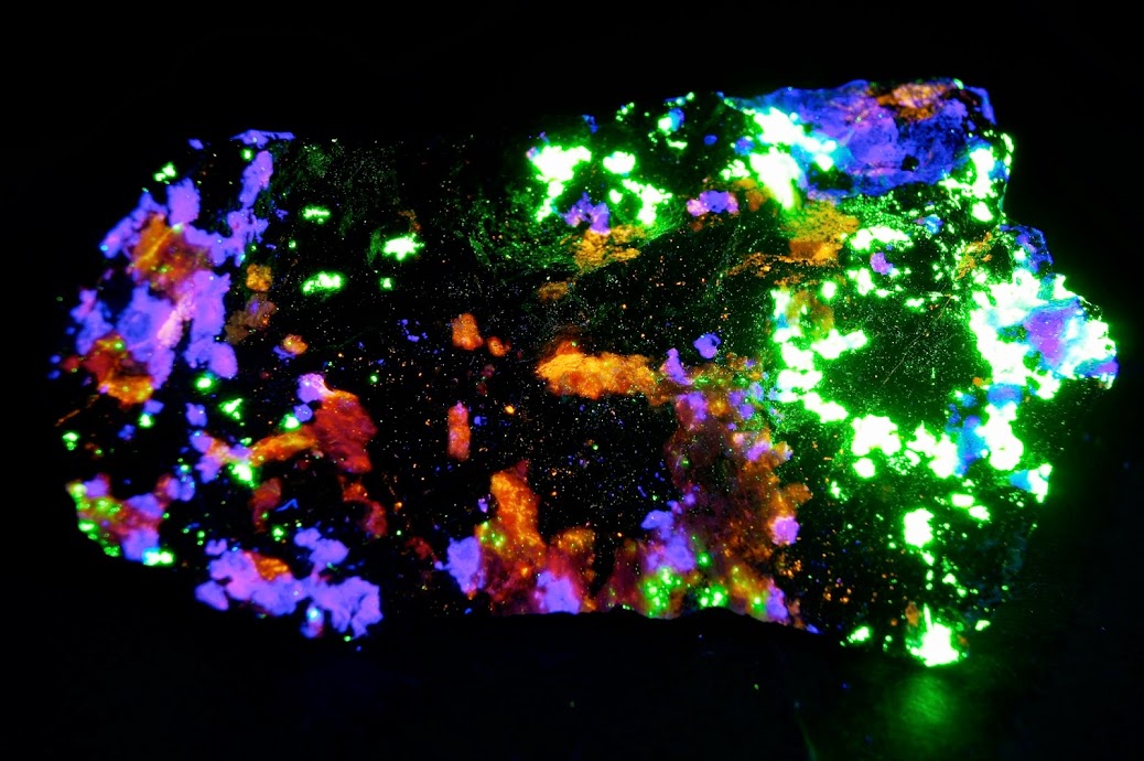 Colección de Minerales Fluorescentes _DSC4388