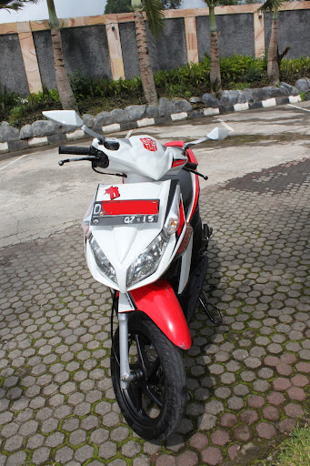 Motoh Honda Vario CBS Merah-Putih Kotamadya Bandung