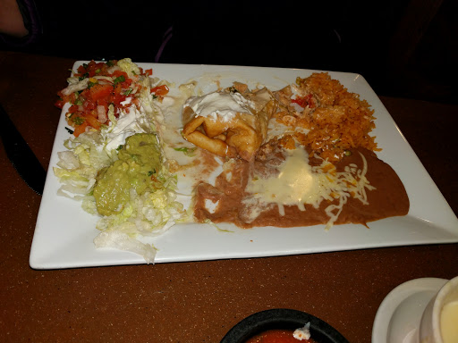 Mexican Restaurant «El Barco Mexican Restaurant», reviews and photos, 8801 Hickman Rd b, Urbandale, IA 50322, USA