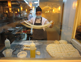 noodle-maker at Kanzhu